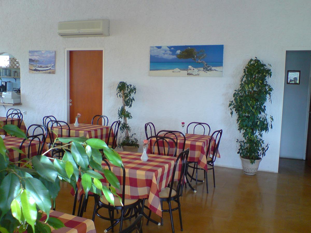 Aetos Beach Bungalows Karystos  Exterior photo
